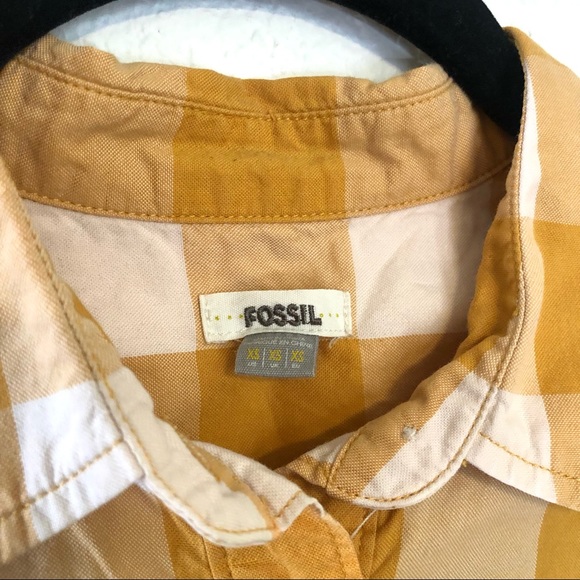 5 FOR $25 ⭐️ Fossil Plaid Button Down - Picture 4 of 4